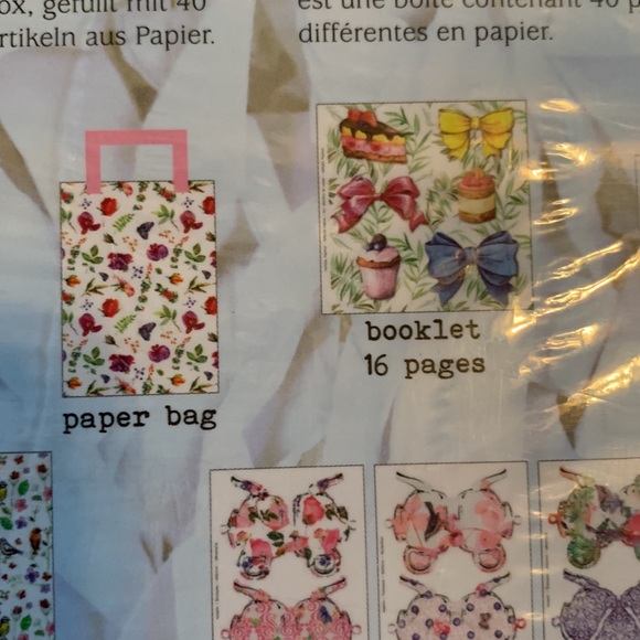 Box full of crafting papers, scrapbook and diary pages, stickers, labels, etc - Picture 5 of 12